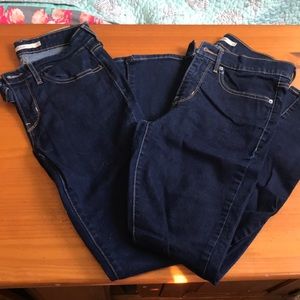 Woman’s Levi jeans bundle!